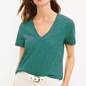 NWT Loft Striped Everyday V-Neck Tee Green and Black 100% Cotton Womens Small